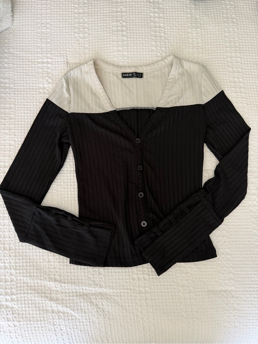 SHEIN Black and Cream Ribbed Button-Front Top